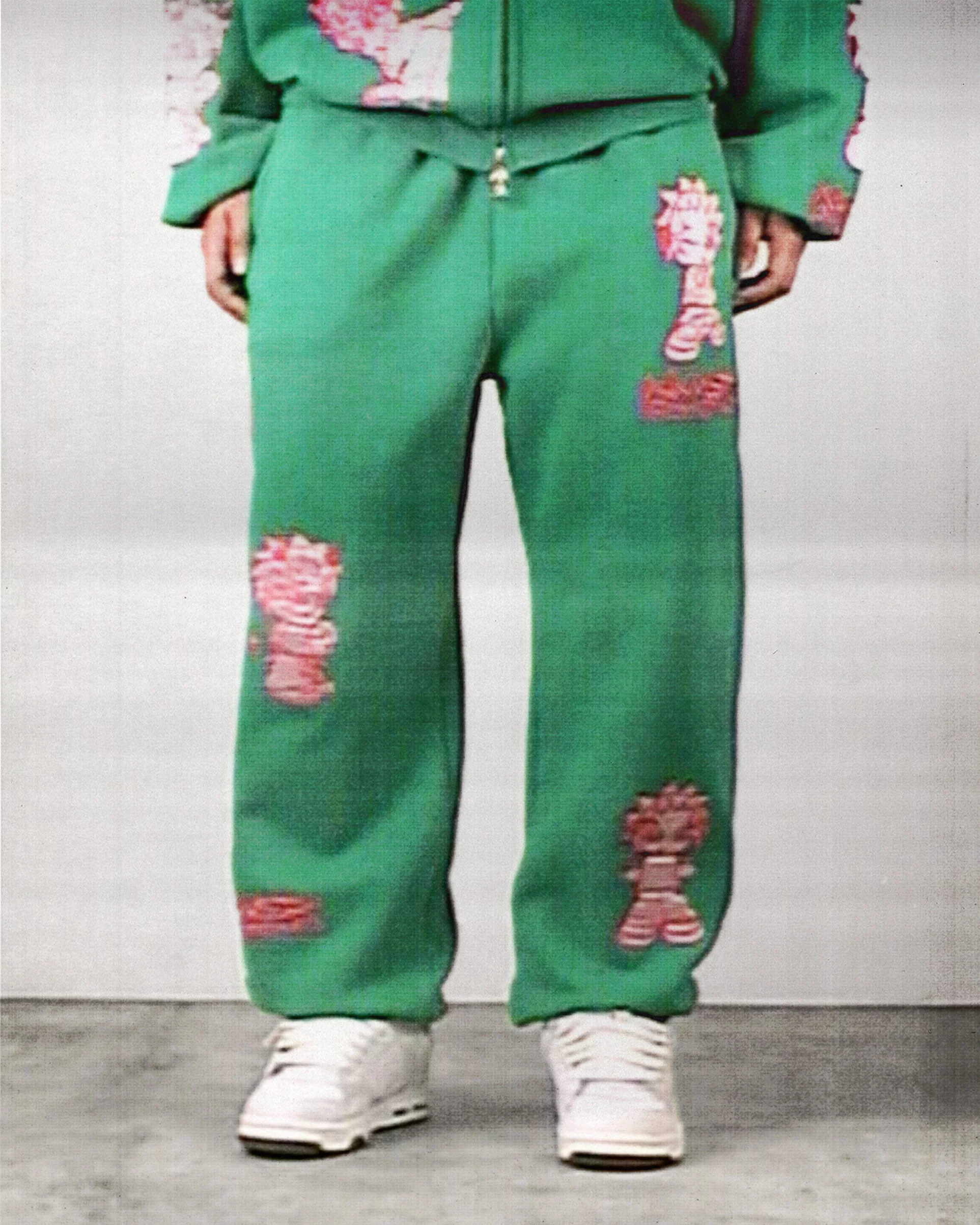 MISBEHAVE SWEATPANTS ELECTRIC GREEN - Image 2